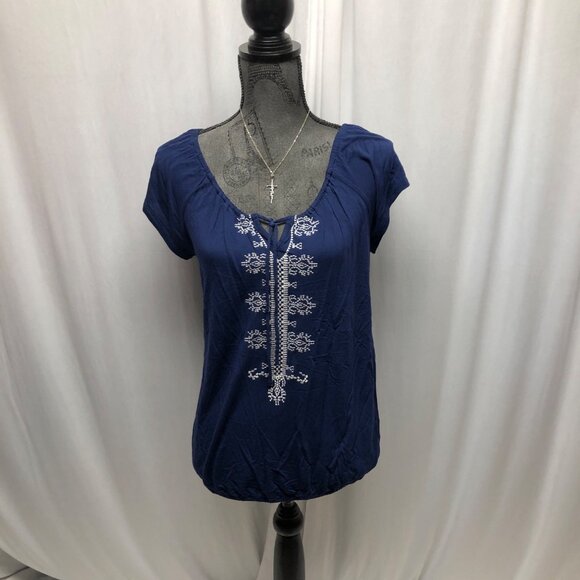 Old Navy Blouse Womens Size Medium Navy Blue Scoop Neck Embroidered Cap Sleeve - Picture 1 of 5